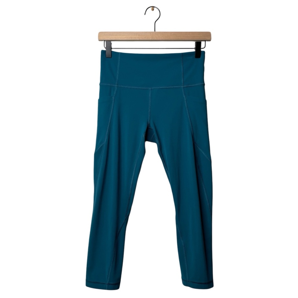 Athleta Blue Workout Leggings Crop 3 Pockets